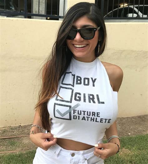 Young Mia Khalifa Porn Videos 